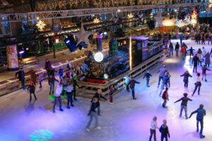 kerstuitjes en winteractiviteiten met U-OV - Winterstation 2024